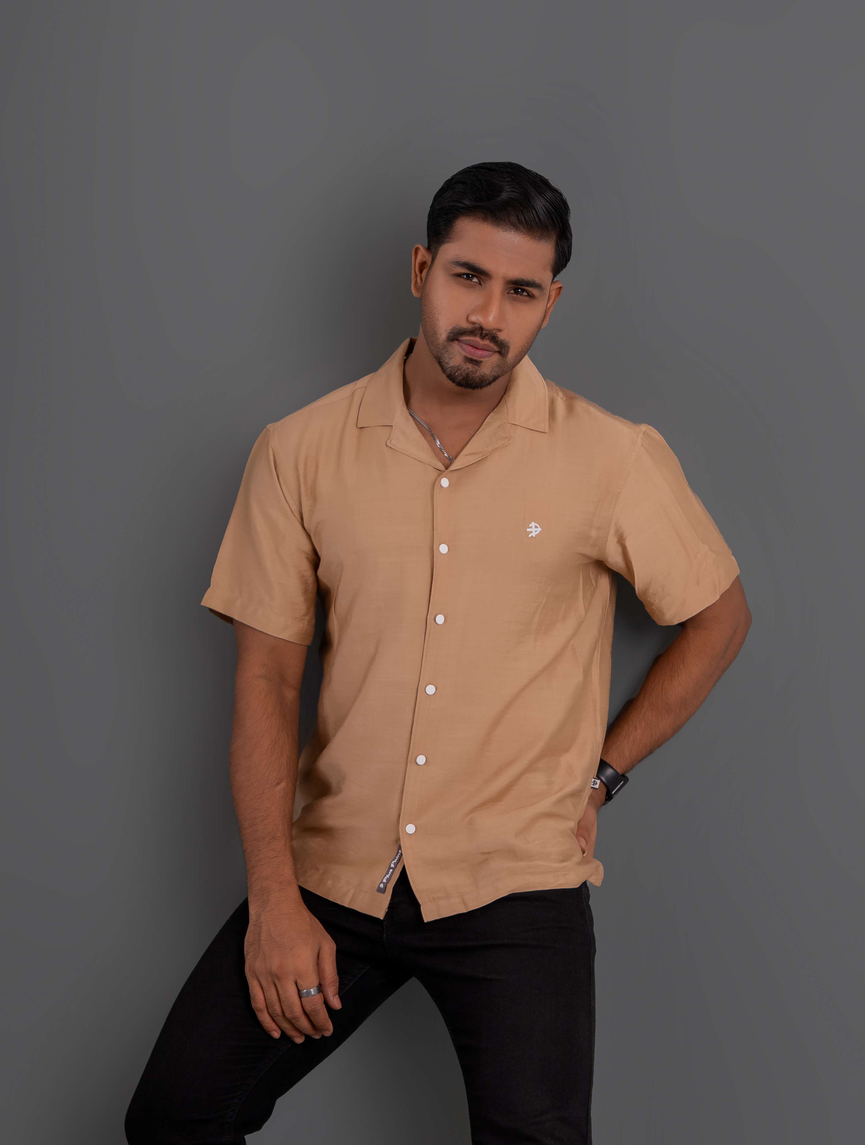 MENS-CUBAN COLLAR (H)